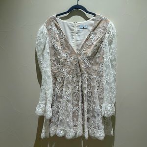 Helsi cream lace dress so beautiful with subtle sequins